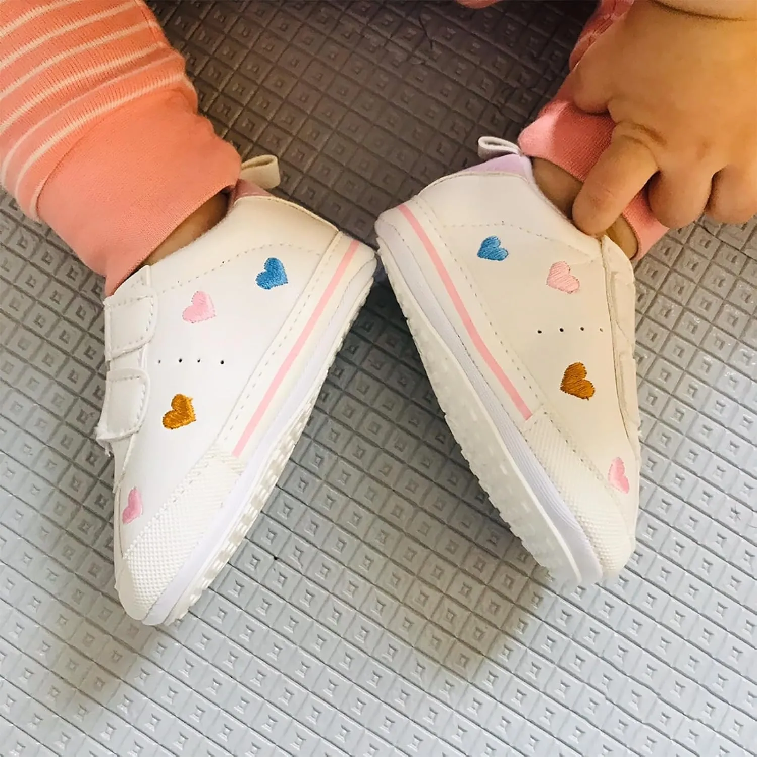GAISUMMI Baby Boys Girls Shoes Infant High-Top PU Leather Sneakers Newborn Crib Flats Non-Slip Rubber Sole Unisex Toddler Prewalkers